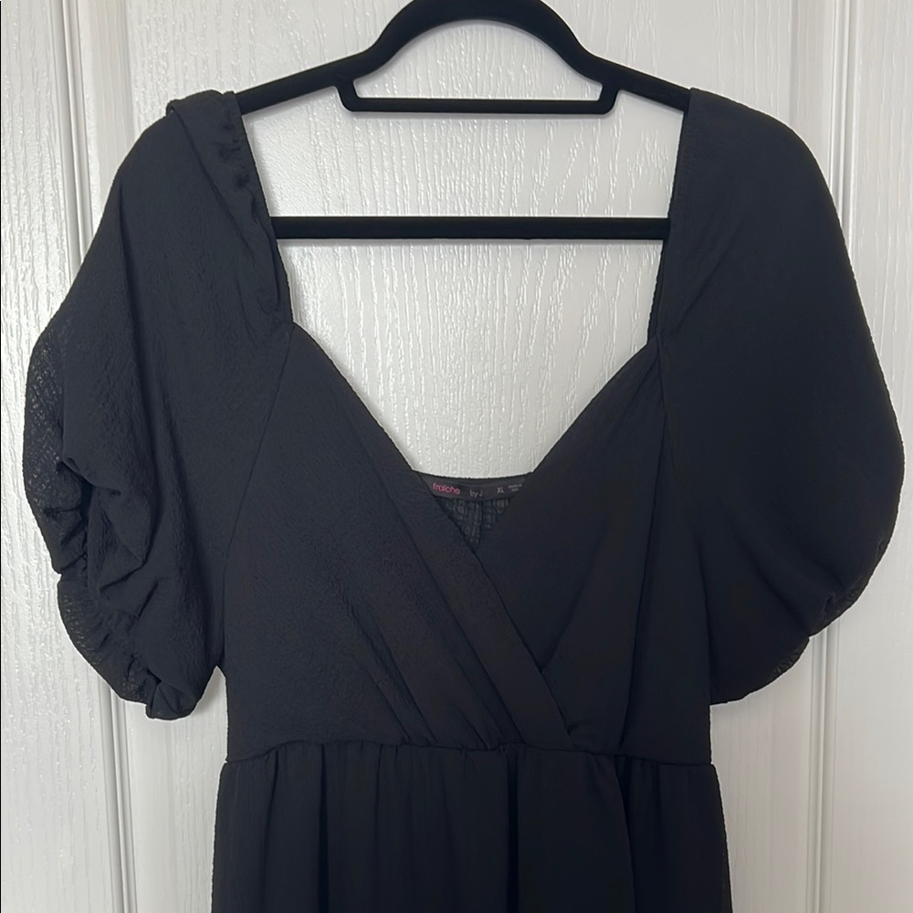 Elegant Black Dress